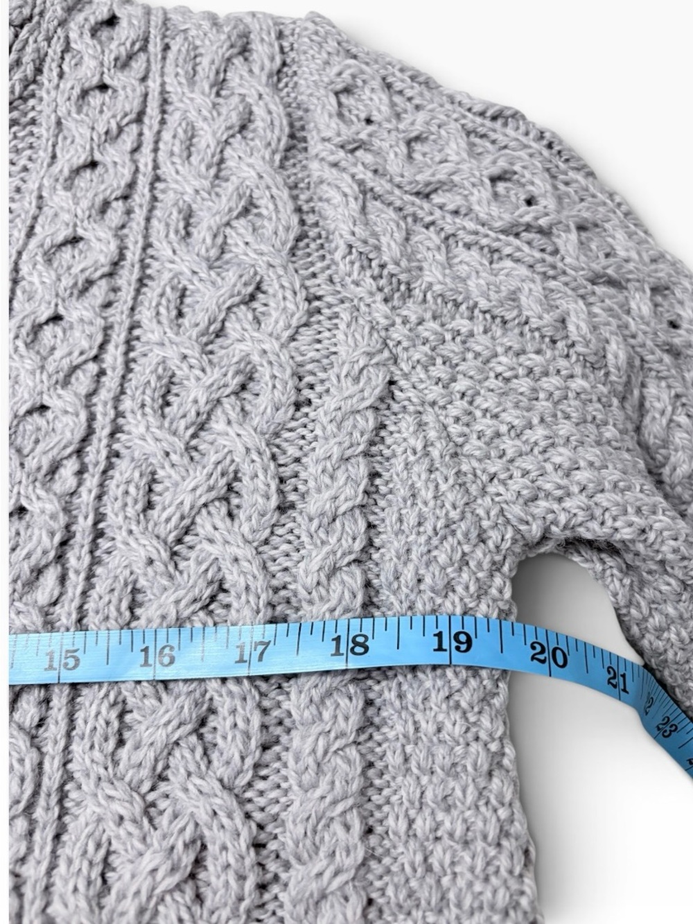 Aran Mor Gray Cable-Knit Irish Crewneck Fisherman 100% Merino Wool Sweater Sz M - Picture 8 of 10